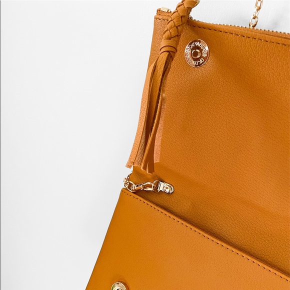 SOLD Woven Fold Over Clutch Purse - Picture 2 of 3